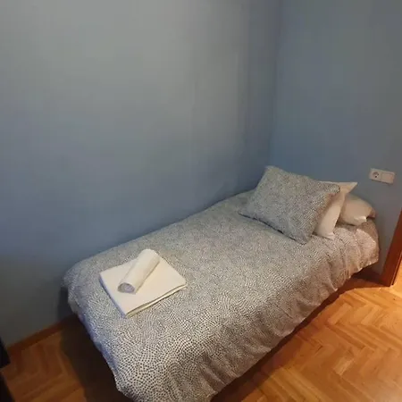 Apartmán Apto Los Prados Con Wifi Y Garaje- Para 3-5 Personas *
